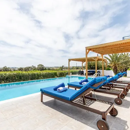 Villa White Blue
