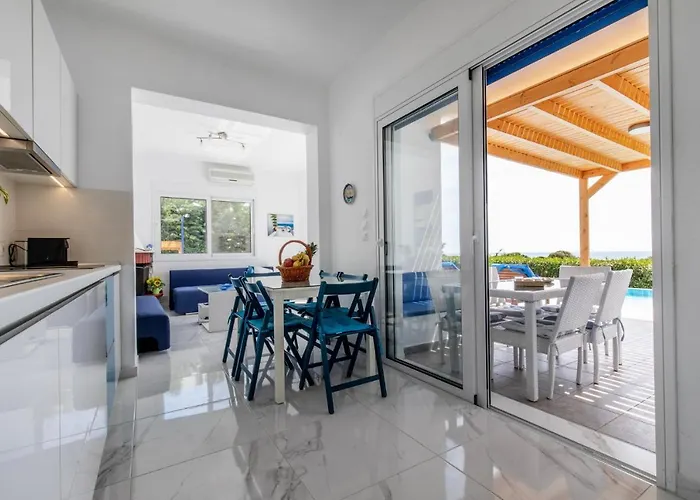 White Blue * Lakhania