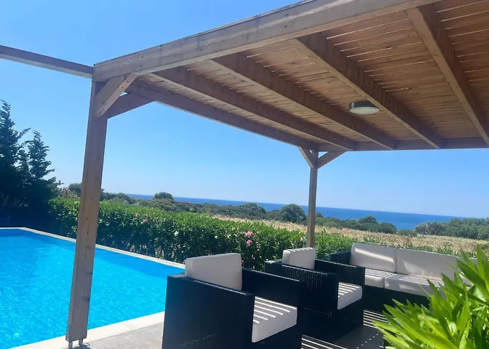 White Blue 라카니아